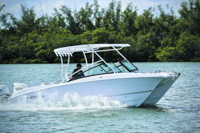 2027 Twin Vee 240 GFX DC