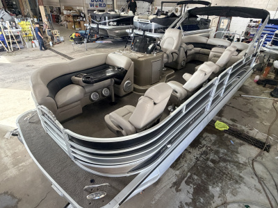 2012 Premier 250 Intrigue & 140HP Suzuki 4Stroke