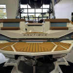 2027 Nautique