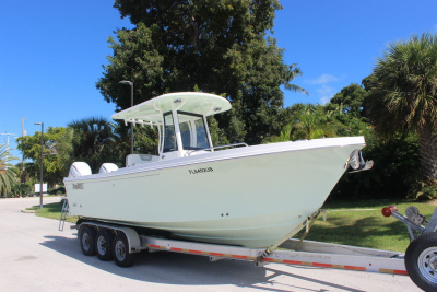 2025 Parker 2600 Center Console