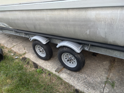 2006 Voyager Pontoon