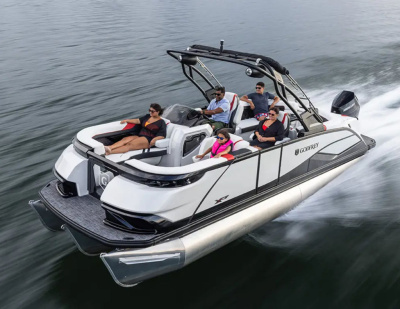 2027 Godfrey XP 2500 W