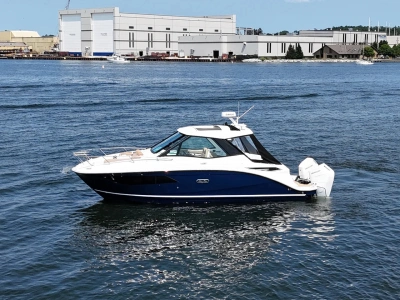 2026 Other Ray Sundancer 320 Outboard
