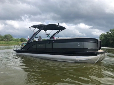 2021 Barletta L25UCA TRITOON