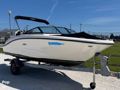 2020 Sea Ray SPX 190