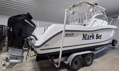 2002 Boston Whaler 255 Conquest