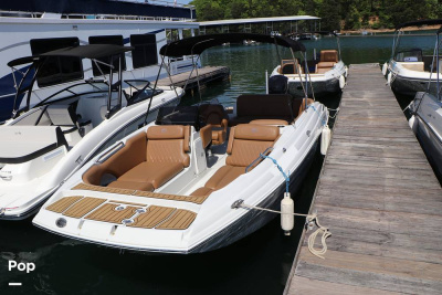 2023 Crownline E225 XS