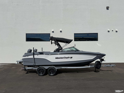 2027 Mastercraft XT24