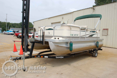 2003 Bennington 180 EL