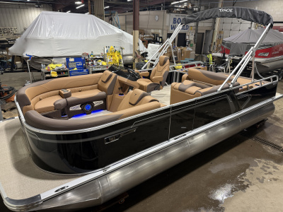 2027 Tahoe LTZ 2385 Swingback (VRB) Pontoon & Honda 4-Stroke EFI
