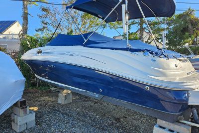 2008 Sea Ray 240 Sundeck