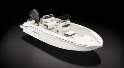 2027 Robalo R160