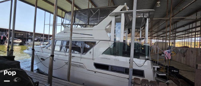 1996 Carver 370 Aft Cabin
