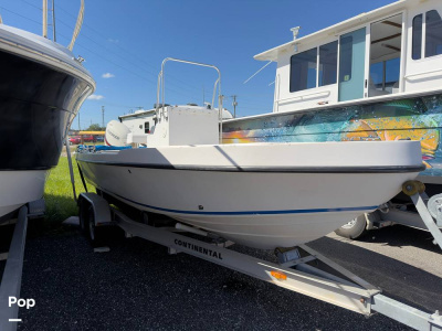 2005 Dusky 203 Open Fisherman