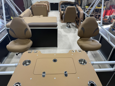2027 Tahoe Sport 2385 Rear Fish & Honda 115HP 4-Stroke EFI