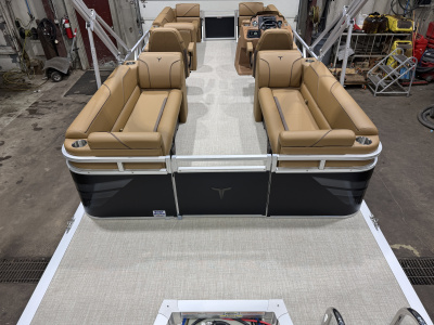 2027 Tahoe Sport 2380 Quad Lounge & Honda 100HP 4-Stroke EFI