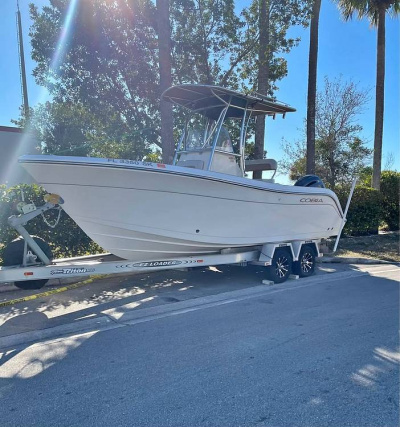 2018 Cobia 220 Center Console