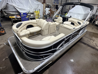 2019 Sylvan Mirage 820 Cruise & 50HP Yamaha 4Stroke