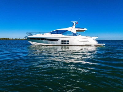 2019 Azimut S6