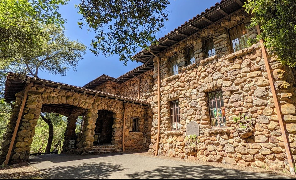 Lake Sonoma Community