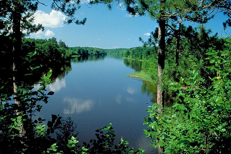 Gull Lake Community