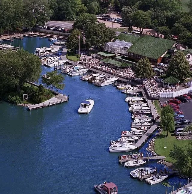 Lake Minnetonka Community